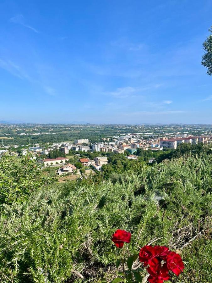 Mirabel Apartment Chieti Exterior foto